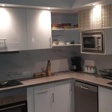 Pool View Yard Casa de Férias