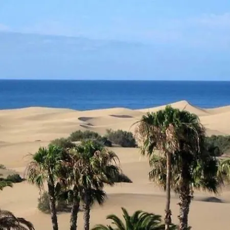 Pool View Yard Casa de Férias